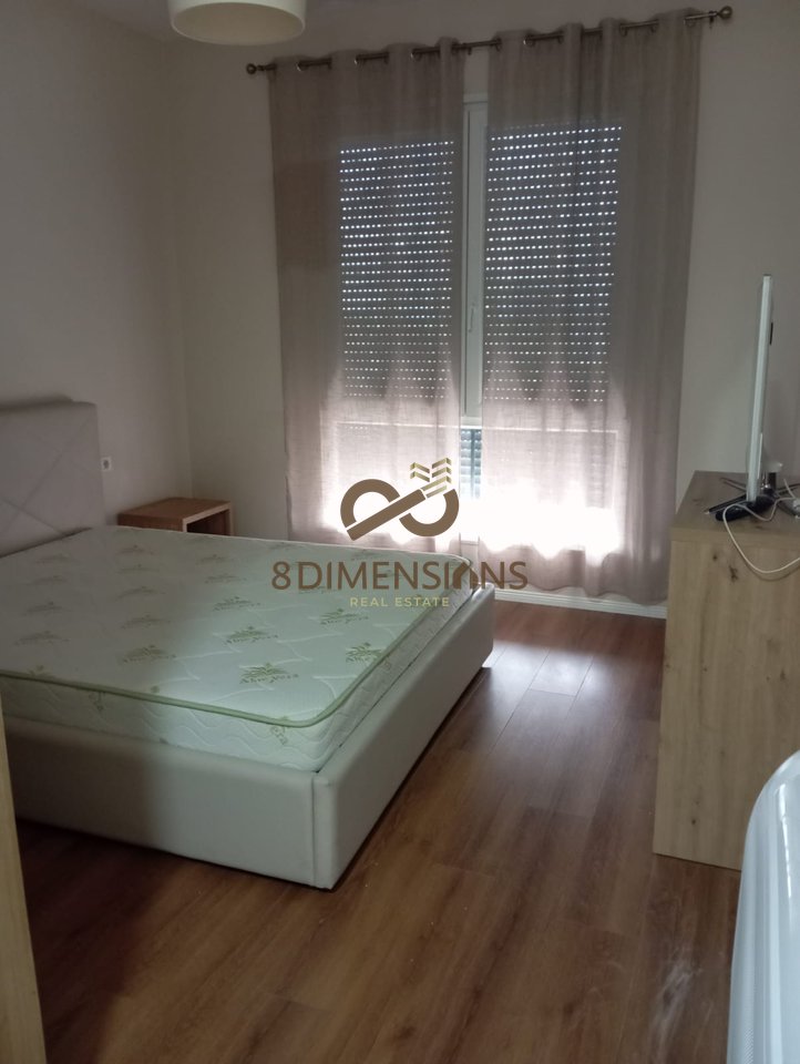 Apartment 2+1 +2 +Balcony for rent on 5 Maji Street, Near Blackstone Lounge - Tirana