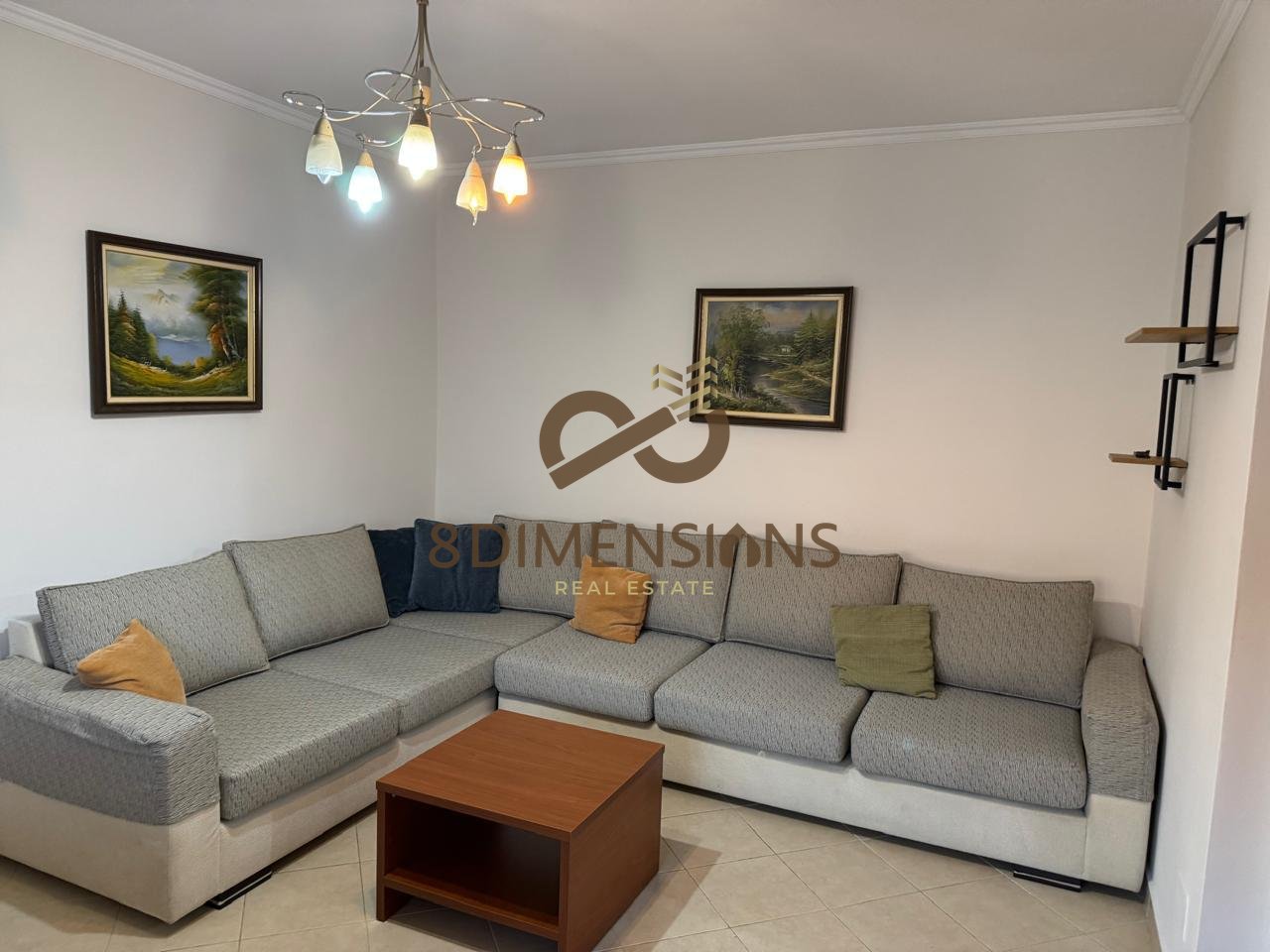 Apartament 1+1 me qera ne Rrugen e Dibres, prane Shkolles se Bashkuar - Tirane (ID D8241Z-21)