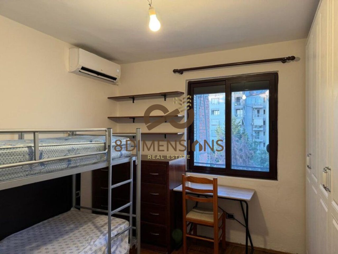 Apartament 1+1 me qera ne Rrugen e Dibres, prane Shkolles se Bashkuar - Tirane (ID D8241Z-21)