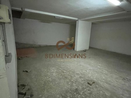 MAGAZINE NE SHITJE Rruga Bardhyl, Tirane (D812A-1)