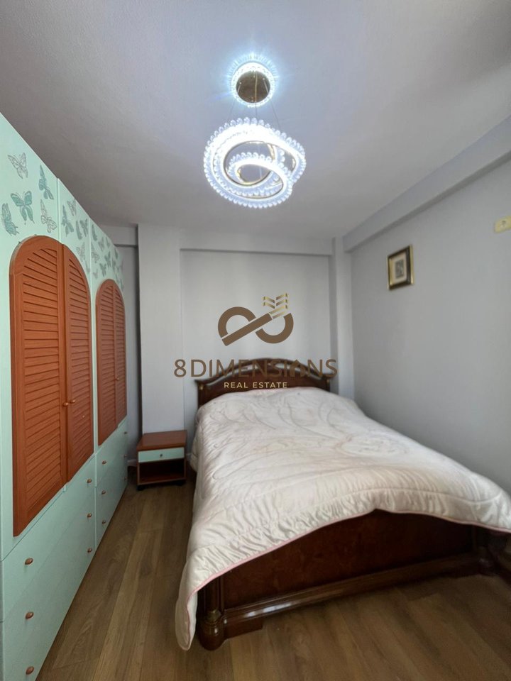 Apartament 1+1 ne shitje ne Fresk, prane shkolles "Klodian Tanushi" (	
D8141A-15)