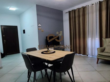 Jepet me qera Apartament 2+1 te Kthesa e Kamzes