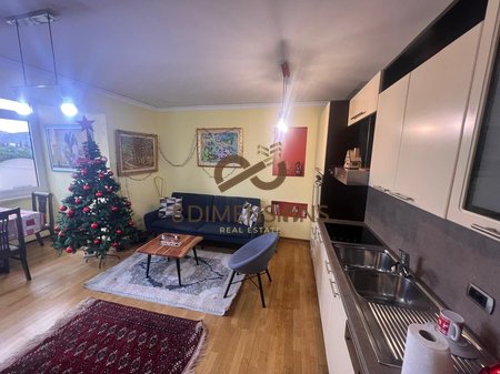 Jepet me qera Apartament 2+1 prane Air Albania.