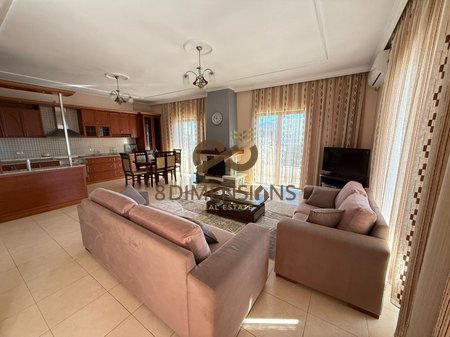 epet me qera vila 2 kateshe me siperfaqe totale 505 m2