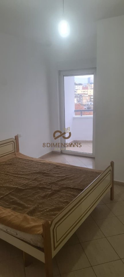 Apartament 2+1 +2 tualete me qera ne Fillim te Rruges Don Bosko