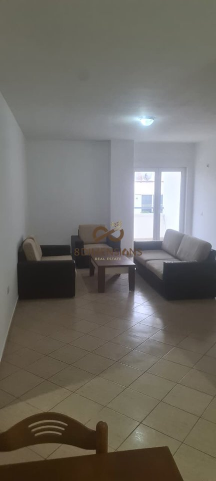 Apartament 2+1 +2 tualete me qera ne Fillim te Rruges Don Bosko
