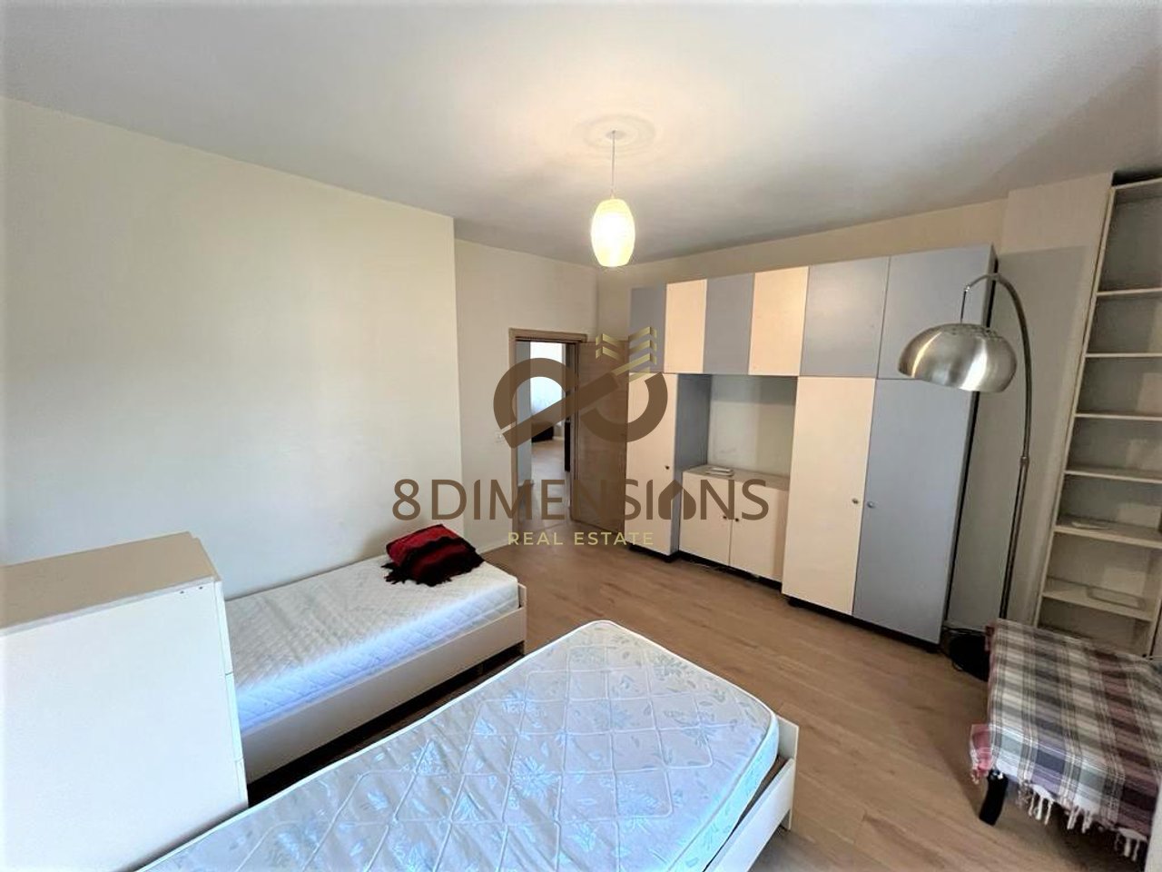 Apartment 2+1 for sale on Durrës Street, near the Mosaic of Tirana. (D8142A-21)