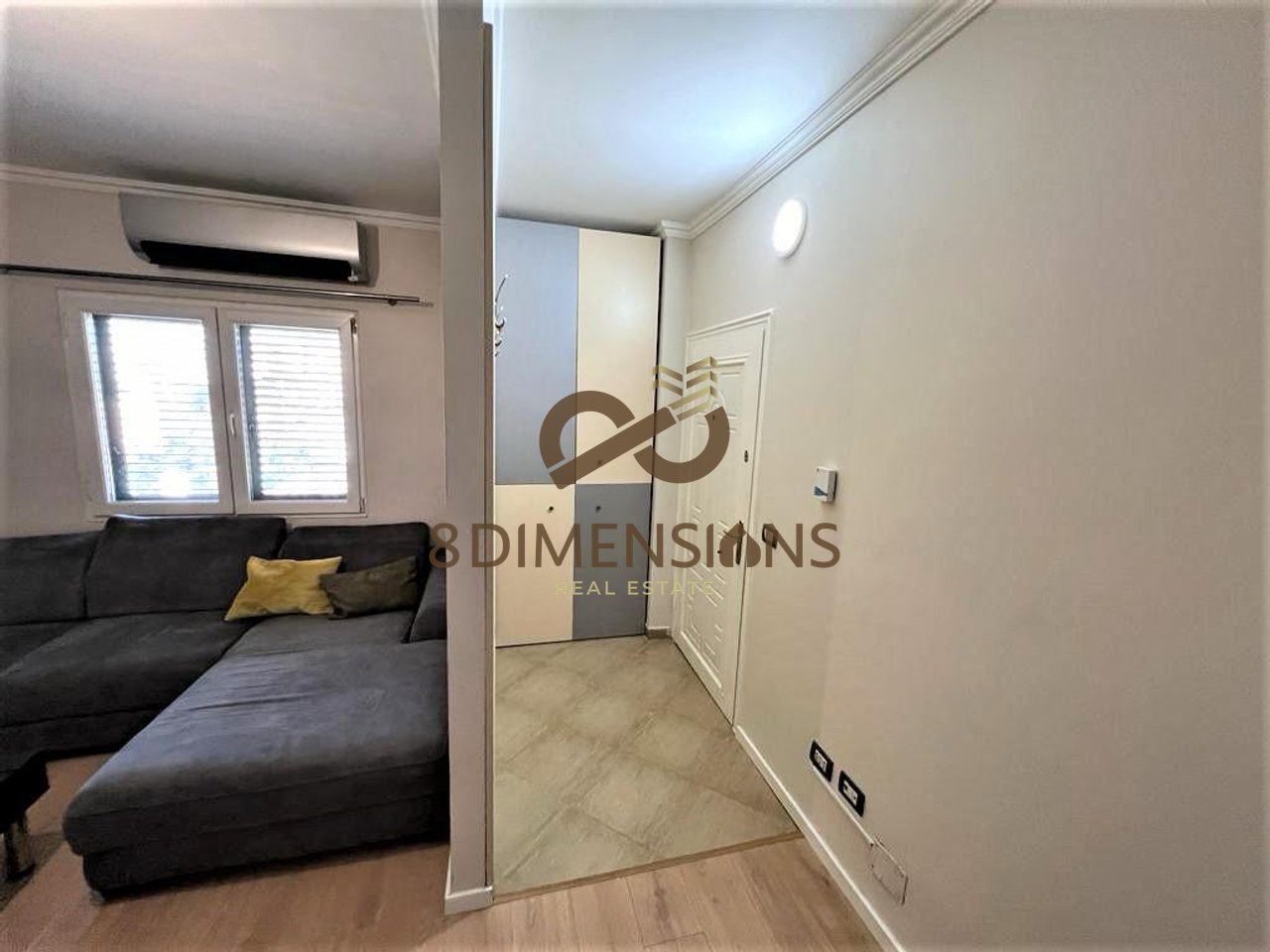 Apartment 2+1 for sale on Durrës Street, near the Mosaic of Tirana. (D8142A-21)