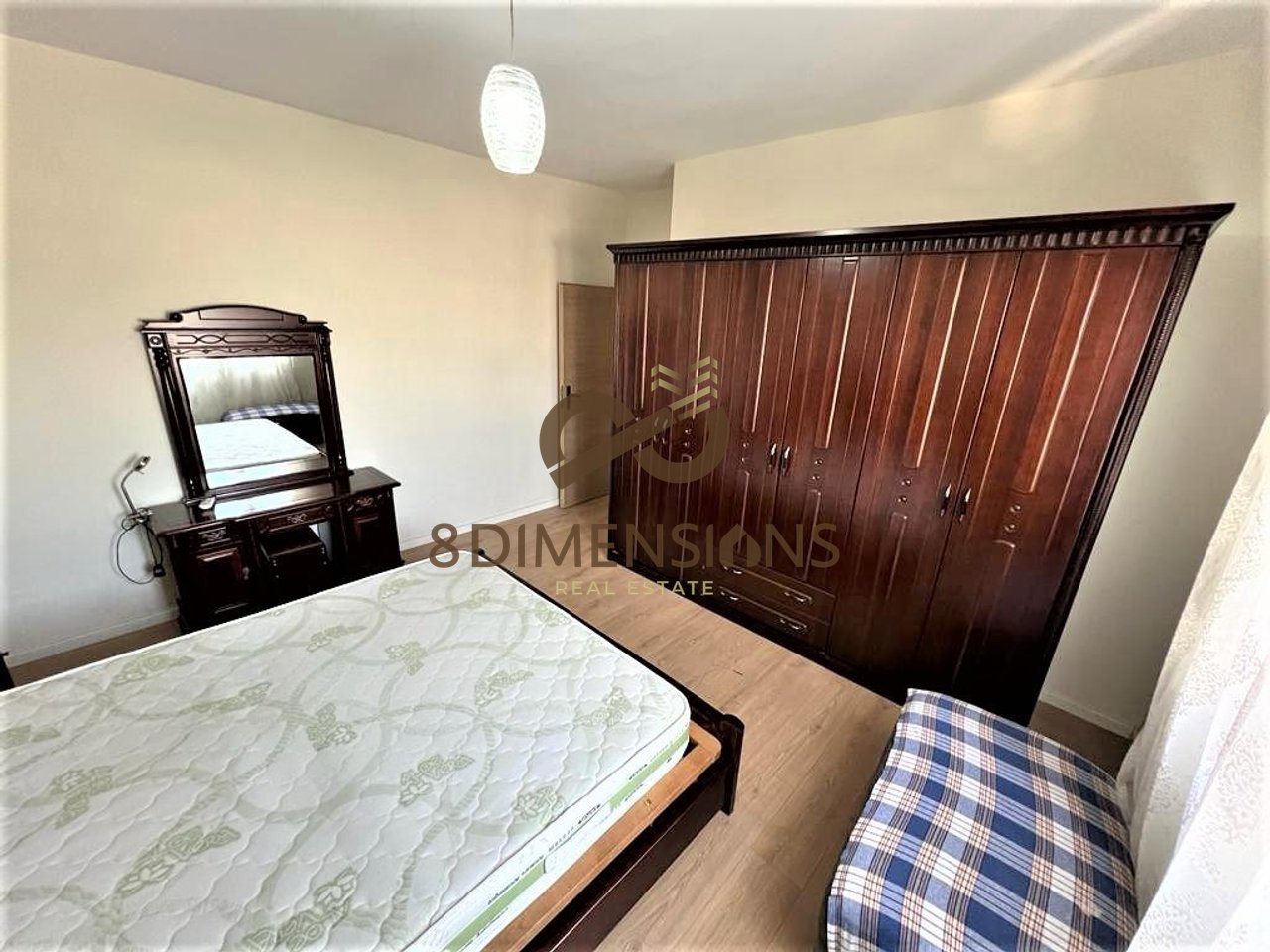 Apartment 2+1 for sale on Durrës Street, near the Mosaic of Tirana. (D8142A-21)