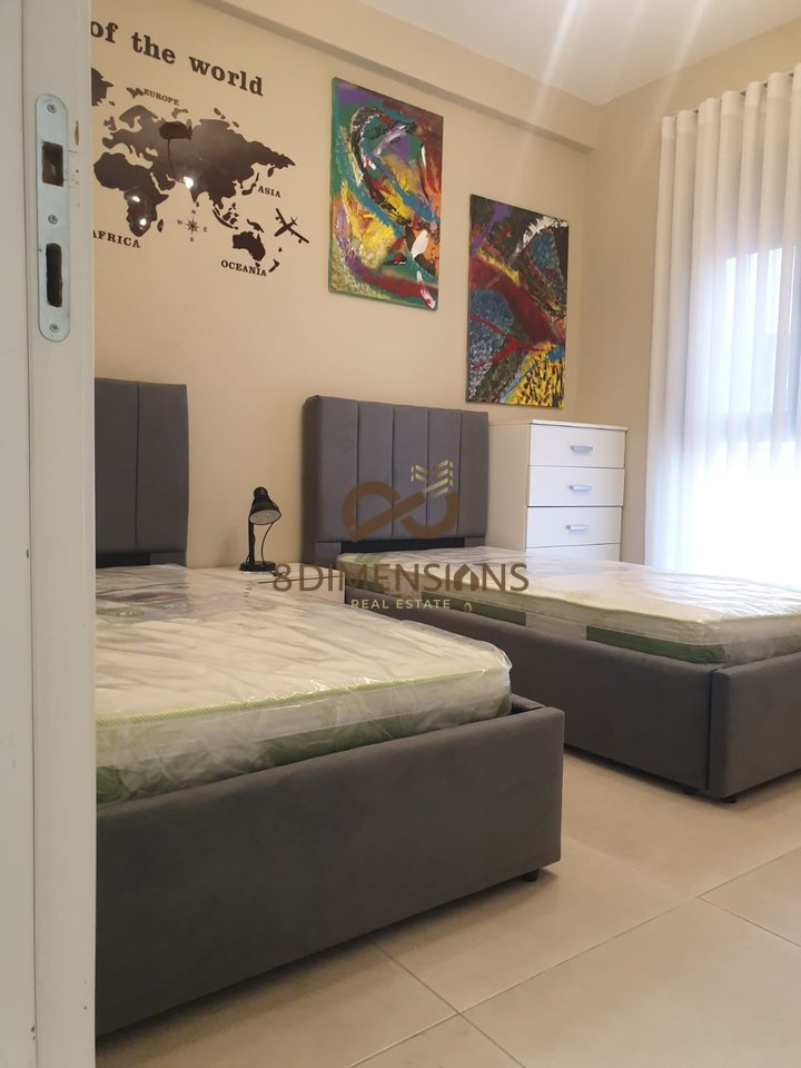 Jepet me qira apartament 2+1+2 + verandë, në Kodra e Diellit