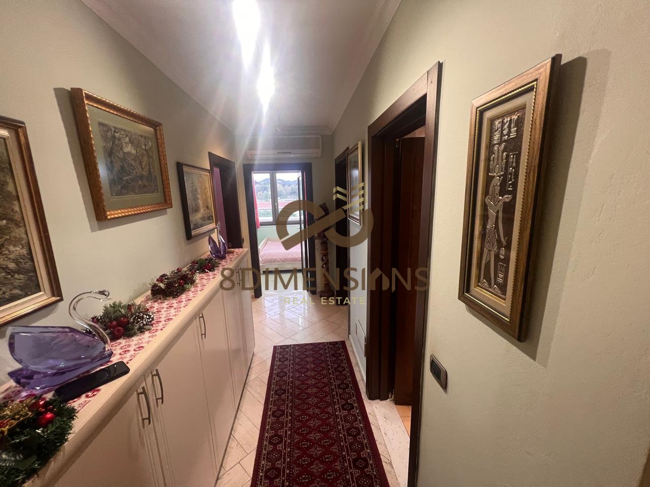 Jepet me qera Apartament 2+1 prane Air Albania.