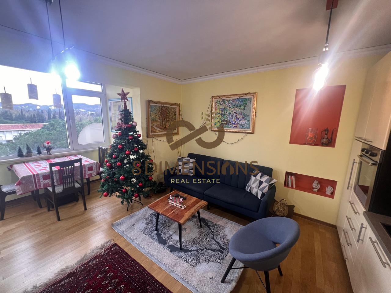 Jepet me qera Apartament 2+1 prane Air Albania.