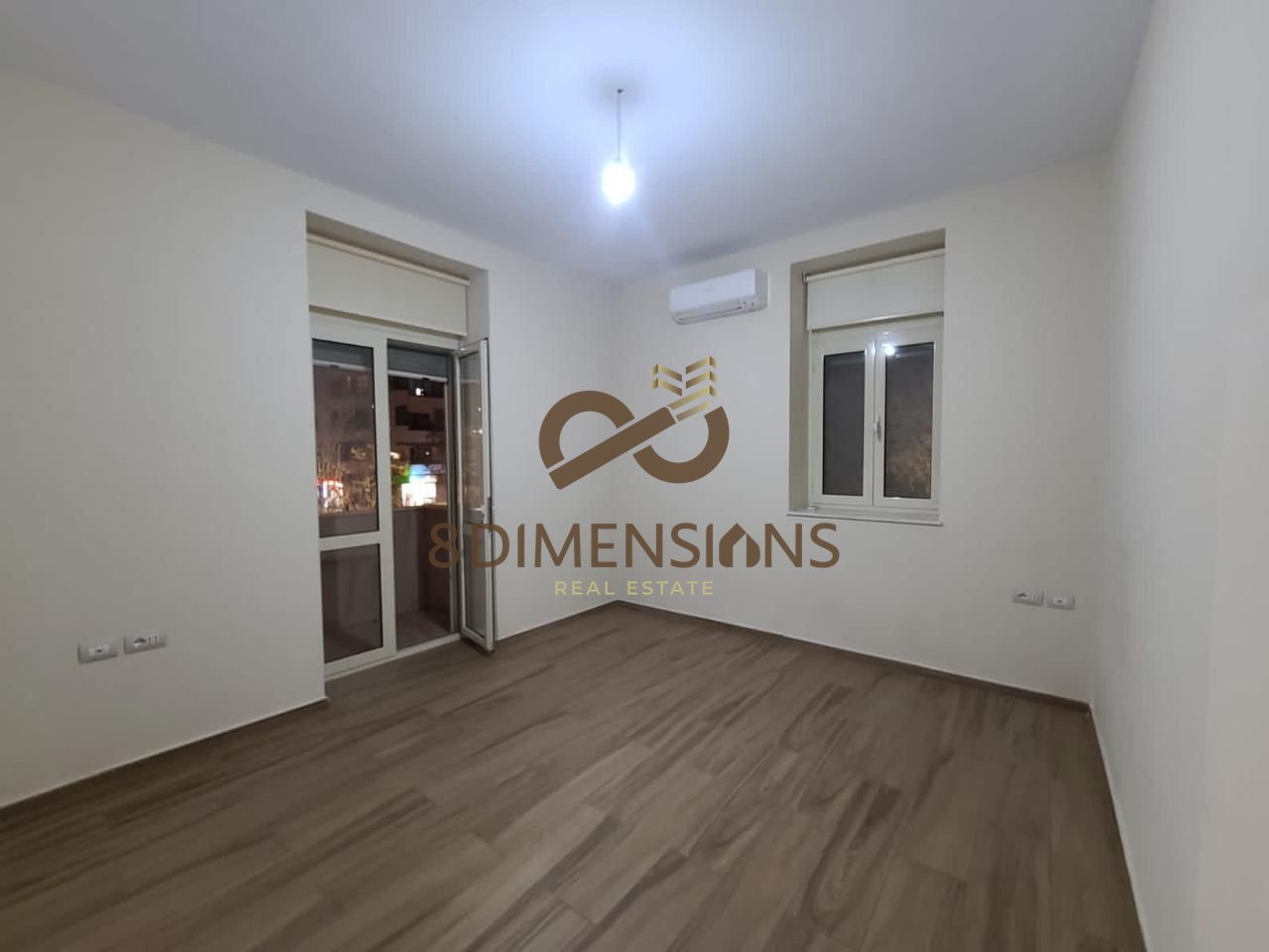 Zyrë me Qera 75 m² te Bulevardi Zogu I