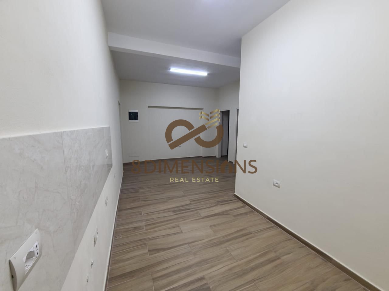 Zyrë me Qera 75 m² te Bulevardi Zogu I