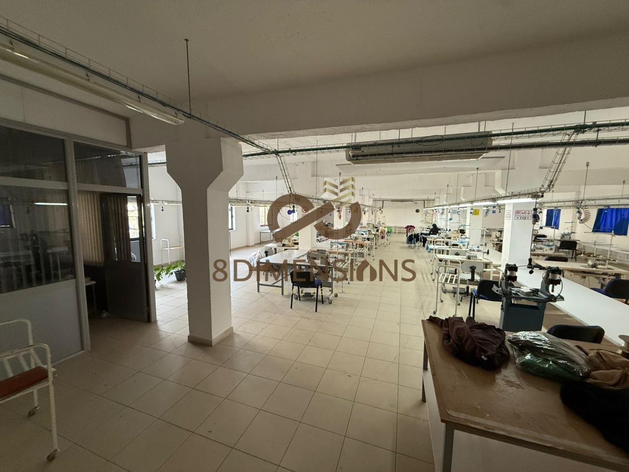 NEGOZIO IN AFFITTO – KOMBINAT