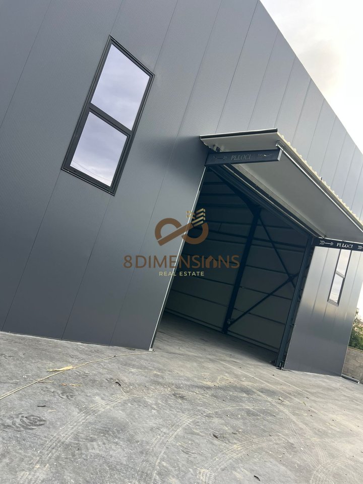 Appartamenti in Affitto vicino a Univers City | Parcheggio e Terreno