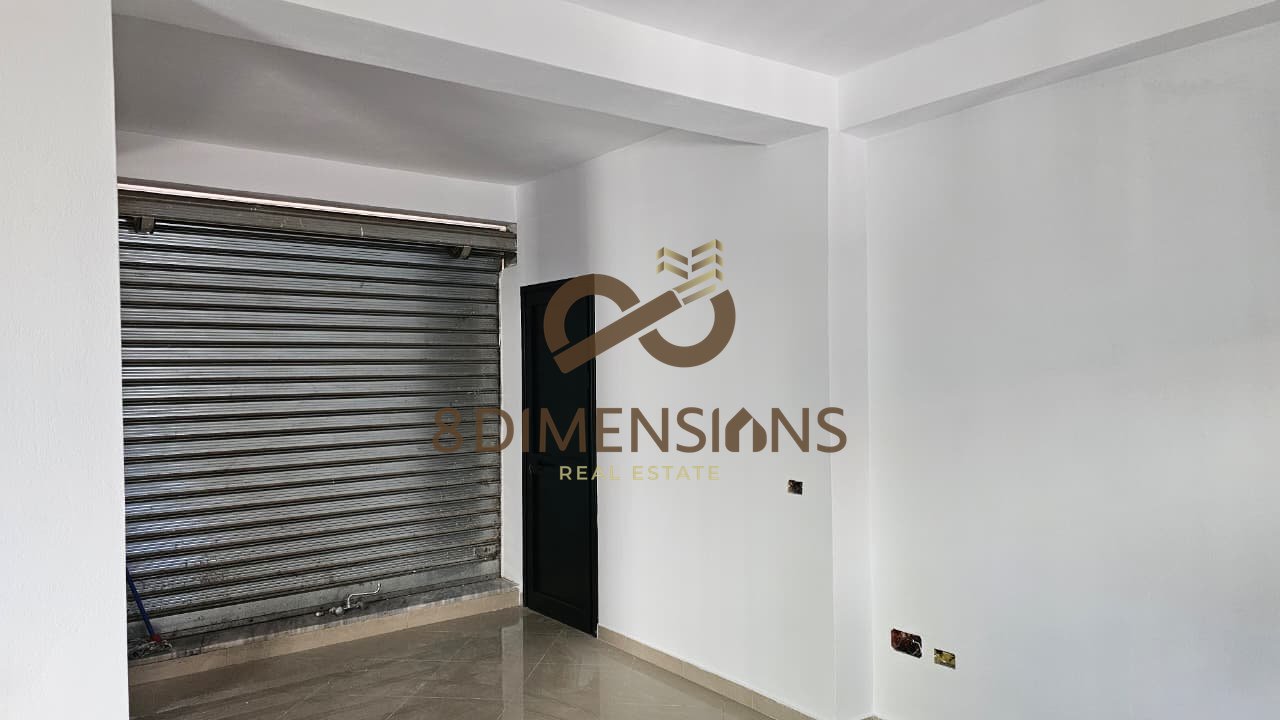 Commercial Space / Shop for Rent.