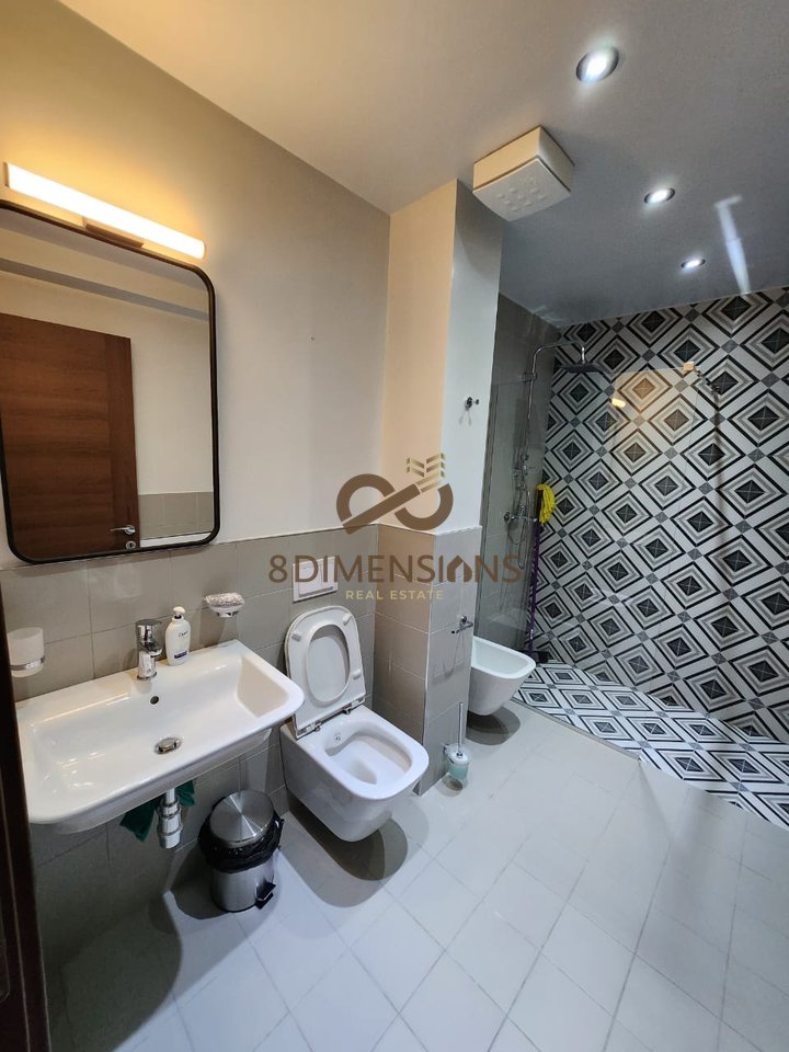 Commercial Space for Rent / Office – Square 21