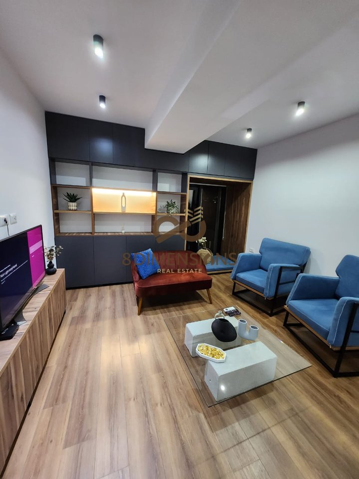 Commercial Space for Rent / Office – Square 21