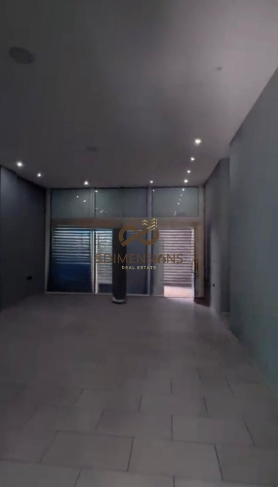 Commercial Space / Shop for Rent on Rruga e Dibrës.