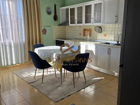 Appartamento 2+1+2 in affitto a Ali Dem, in Via Petro Nini Luarasi D8242Z-23