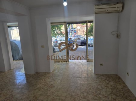For sale 2 separate rooms on Kavaja street (D815A-38)