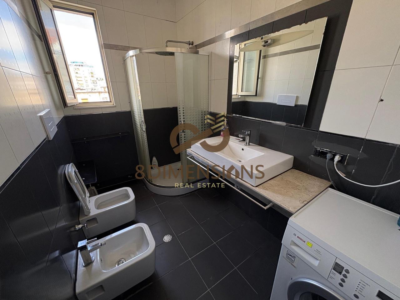 Jepet me qera Apartament 2+1 prane Shkolles se Baletit  (D8242Z-22)