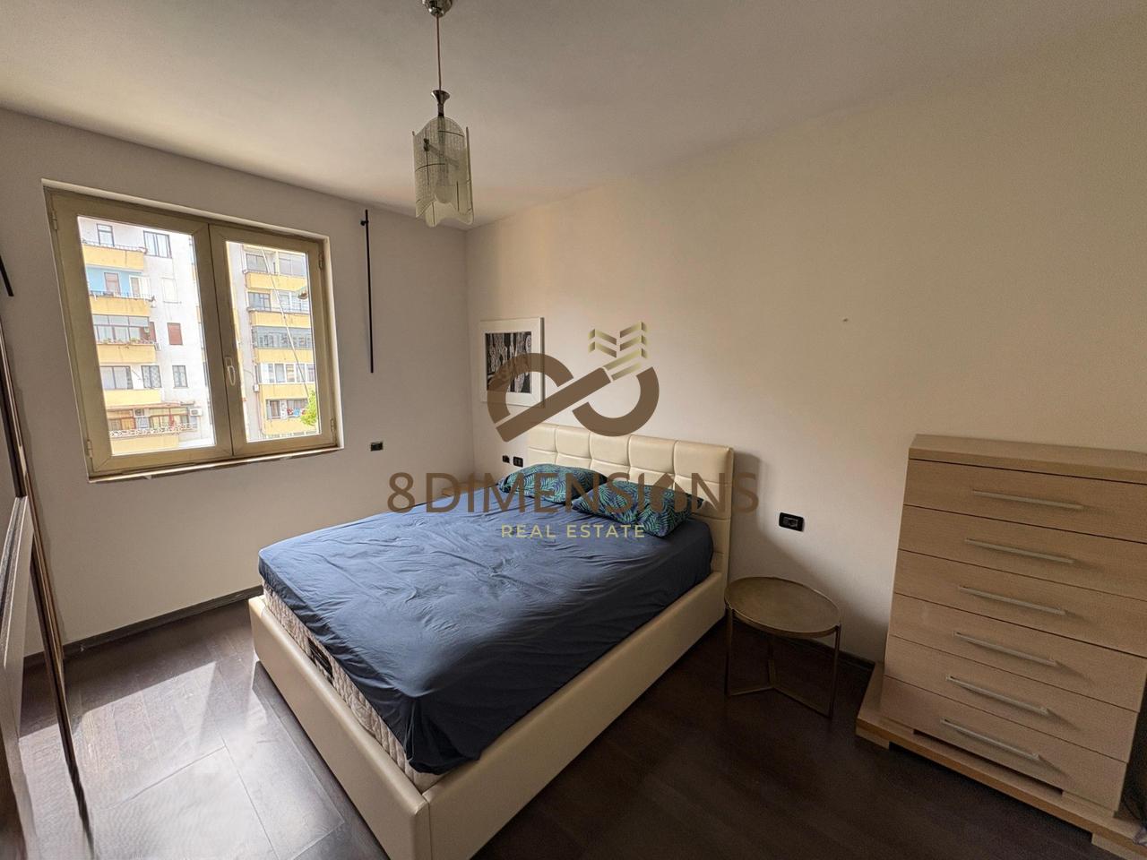 Jepet me qera Apartament 2+1 prane Shkolles se Baletit  (D8242Z-22)
