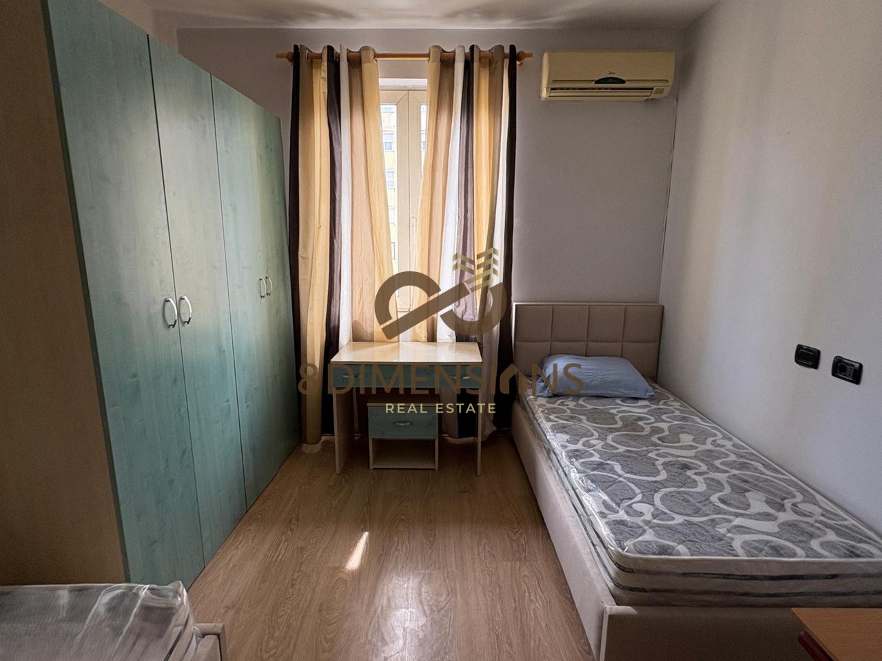 Jepet me qera Apartament 2+1 prane Shkolles se Baletit  (D8242Z-22)