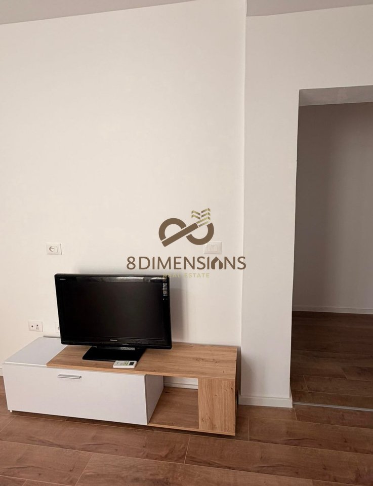 Jepet me qera Apartament 1+1 prane Rruges se Kosovareve  (D8241Z-55)