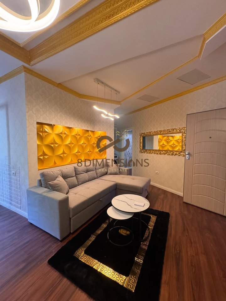 Jepet me qera Apartament 2+1 Tek Liqeni i thate, prane Raddison Hotel D8242A-182