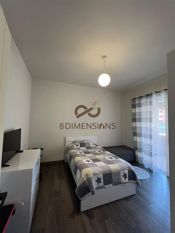 Shitet Apartament 2+1+2 ngjitur me Deliorgjin, prane Hilton Hotel (D8142A-130)