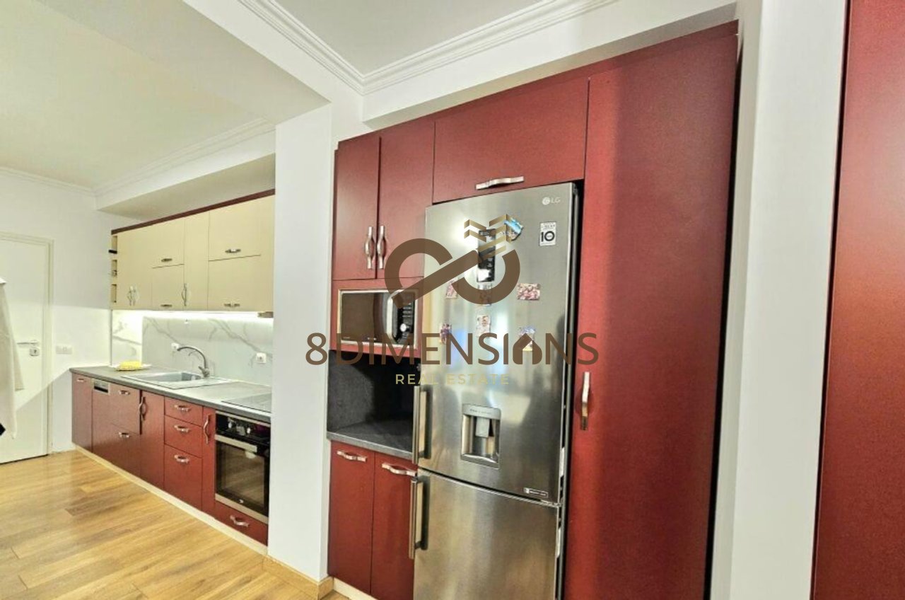 Jepet me qera Apartament 2+1 pranë Kopshtit Botanik (D8242A-185)
