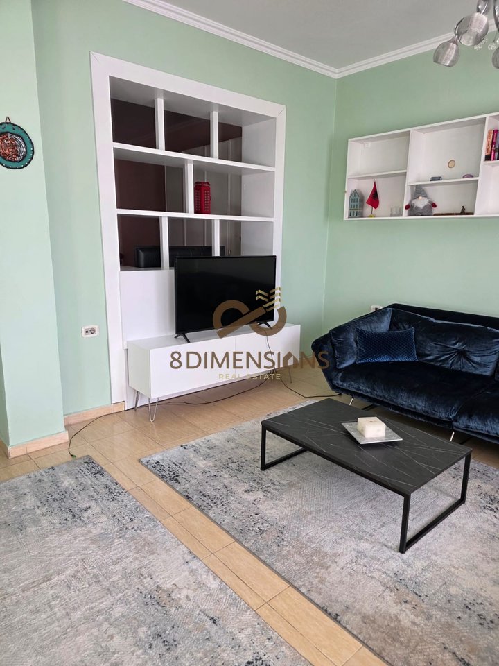 Appartamento 2+1+2 in affitto a Ali Dem, in Via Petro Nini Luarasi D8242Z-23