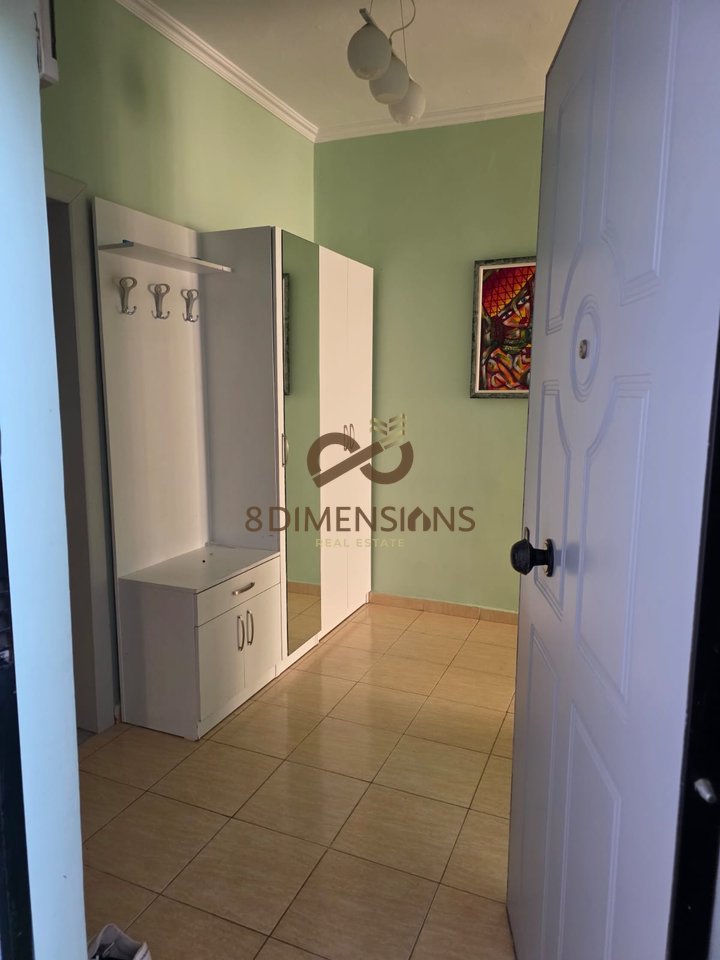 Appartamento 2+1+2 in affitto a Ali Dem, in Via Petro Nini Luarasi D8242Z-23