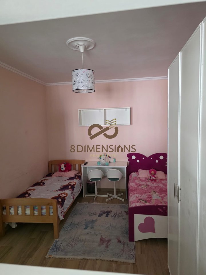 Appartamento 2+1+2 in affitto a Ali Dem, in Via Petro Nini Luarasi D8242Z-23