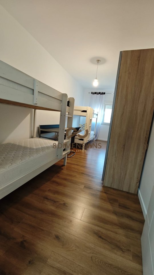 Jepet me qera Apartament 2+1 ne rrugen Tish Dahia prane German Computers  (D8242A-188)
