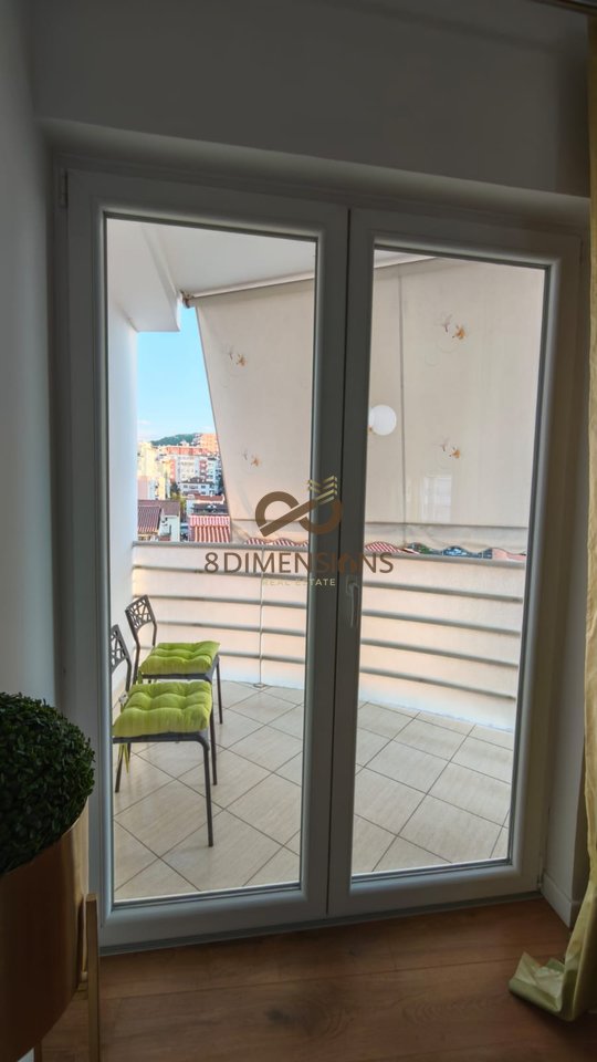 Jepet me qera Apartament 2+1 ne rrugen Tish Dahia prane German Computers  (D8242A-188)
