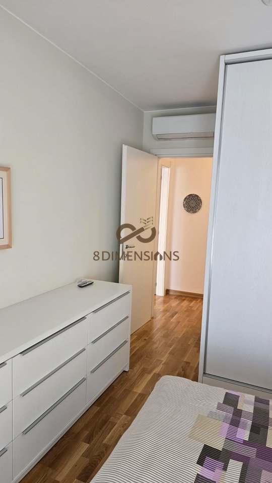Apartament 1+1 +Post Parkimi me qera tek Rruga Bardhok Biba, Ne Qender te Tiranes