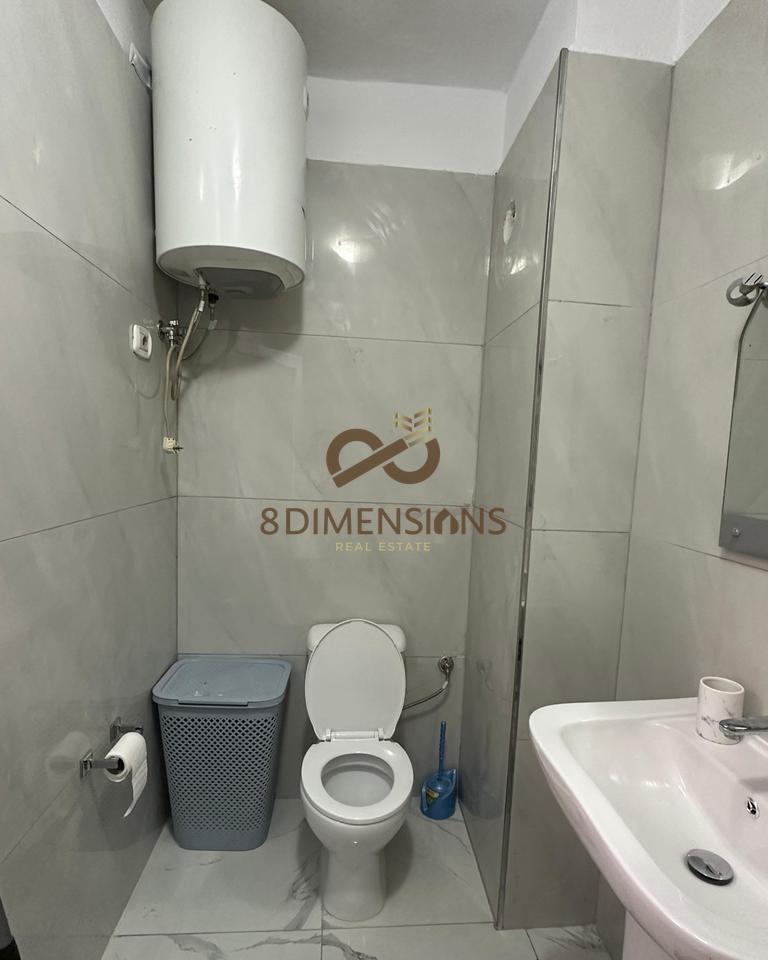 Apartament me qera 2+1 tek 21 Dhjetori D8242A-194