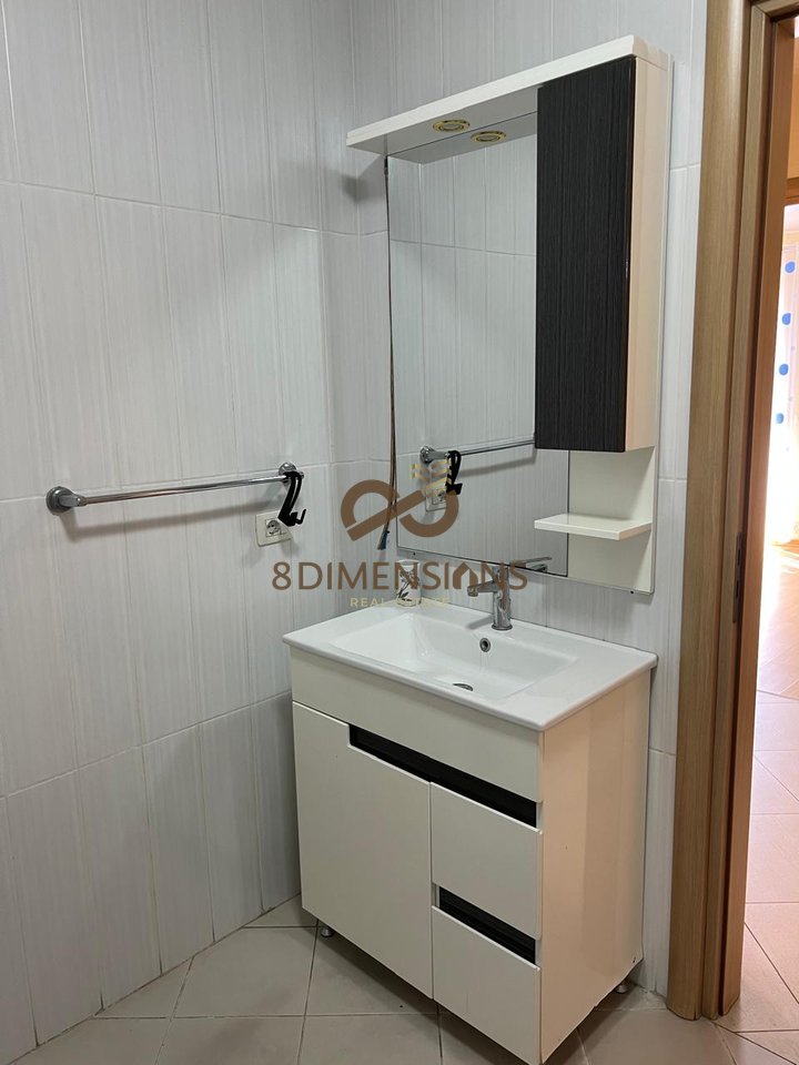 Modern apartment 2+1+2 for rent in Pazari i Ri, near Linkoln Center (D8242A-195)

