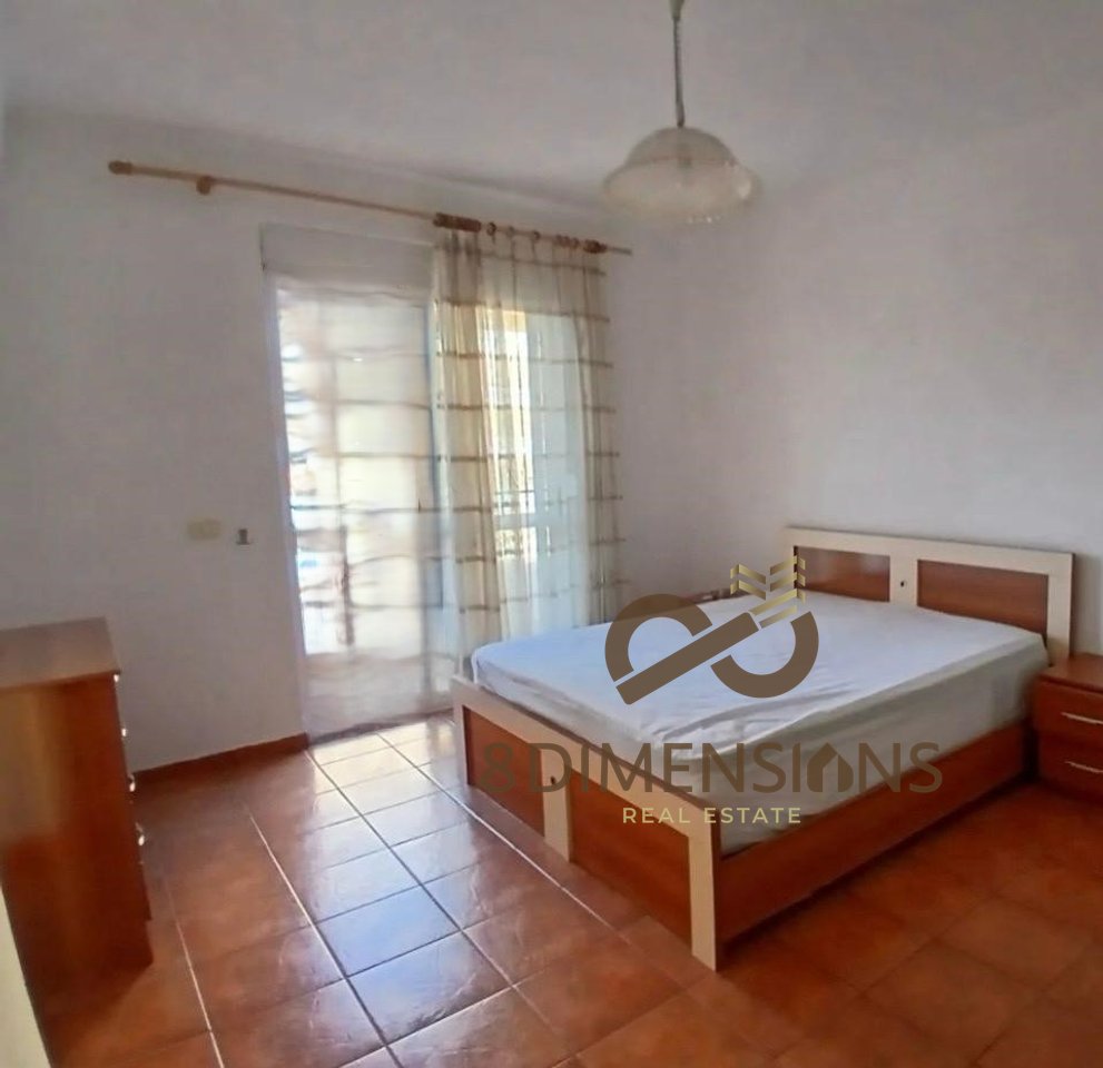 Apartament 1+1 +Ballkon me qera prane Pazarit te Ri - Tirane (ID D8241A-218)