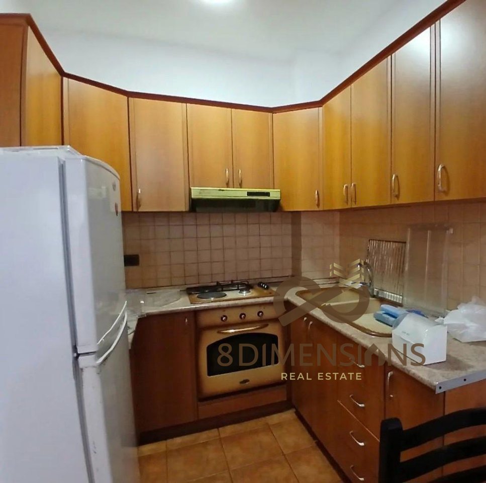 Apartament 1+1 +Ballkon me qera prane Pazarit te Ri - Tirane (ID D8241A-218)