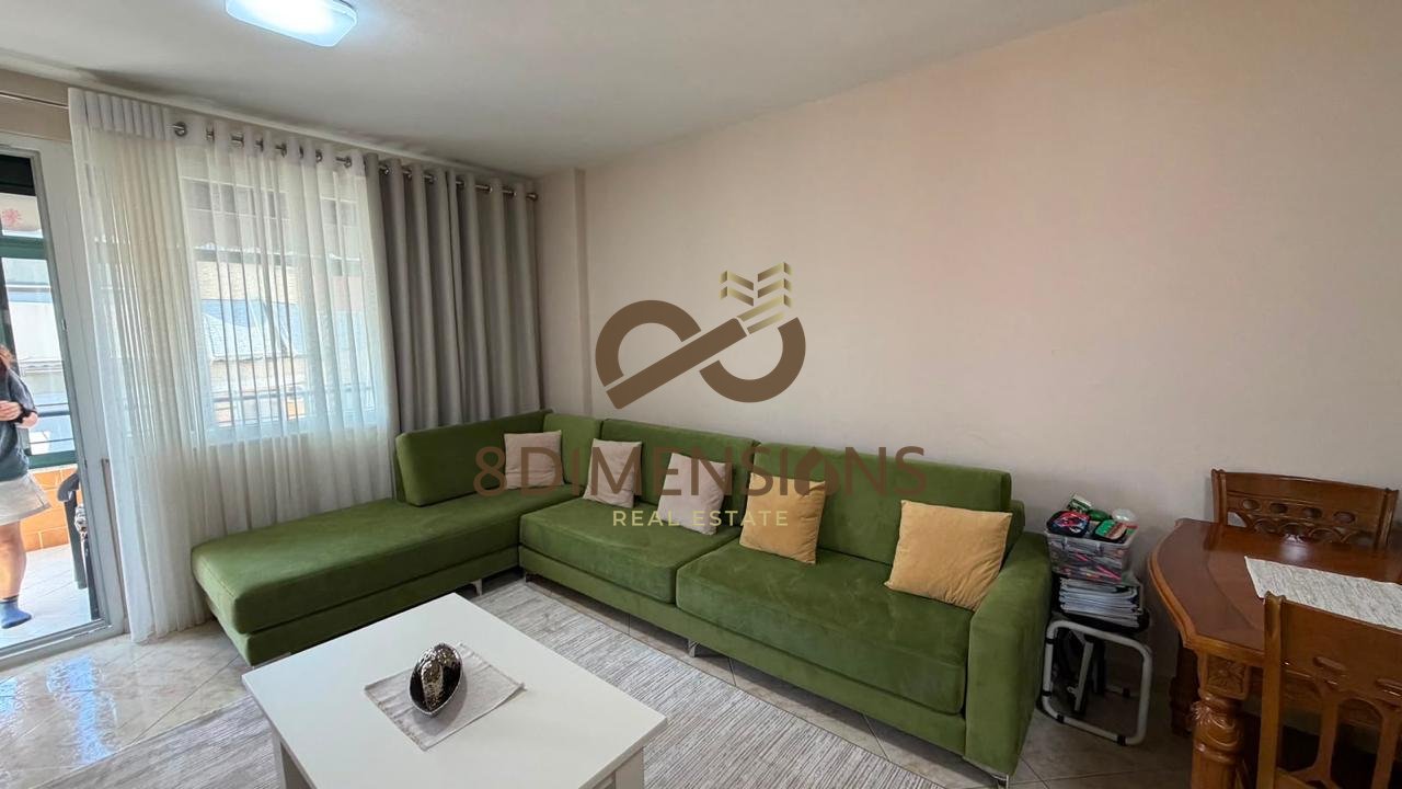 Jepet me qera Apartament 2+1 ne zonen e 21 Dhjetorit (D8242A-197)
