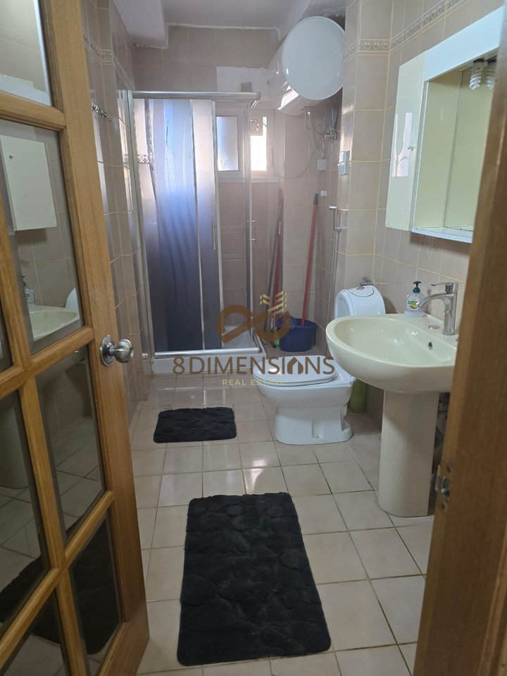 Apartament 2+1 +Ballkon me qera tek 9 Kateshet, Ne Qender te Tiranes