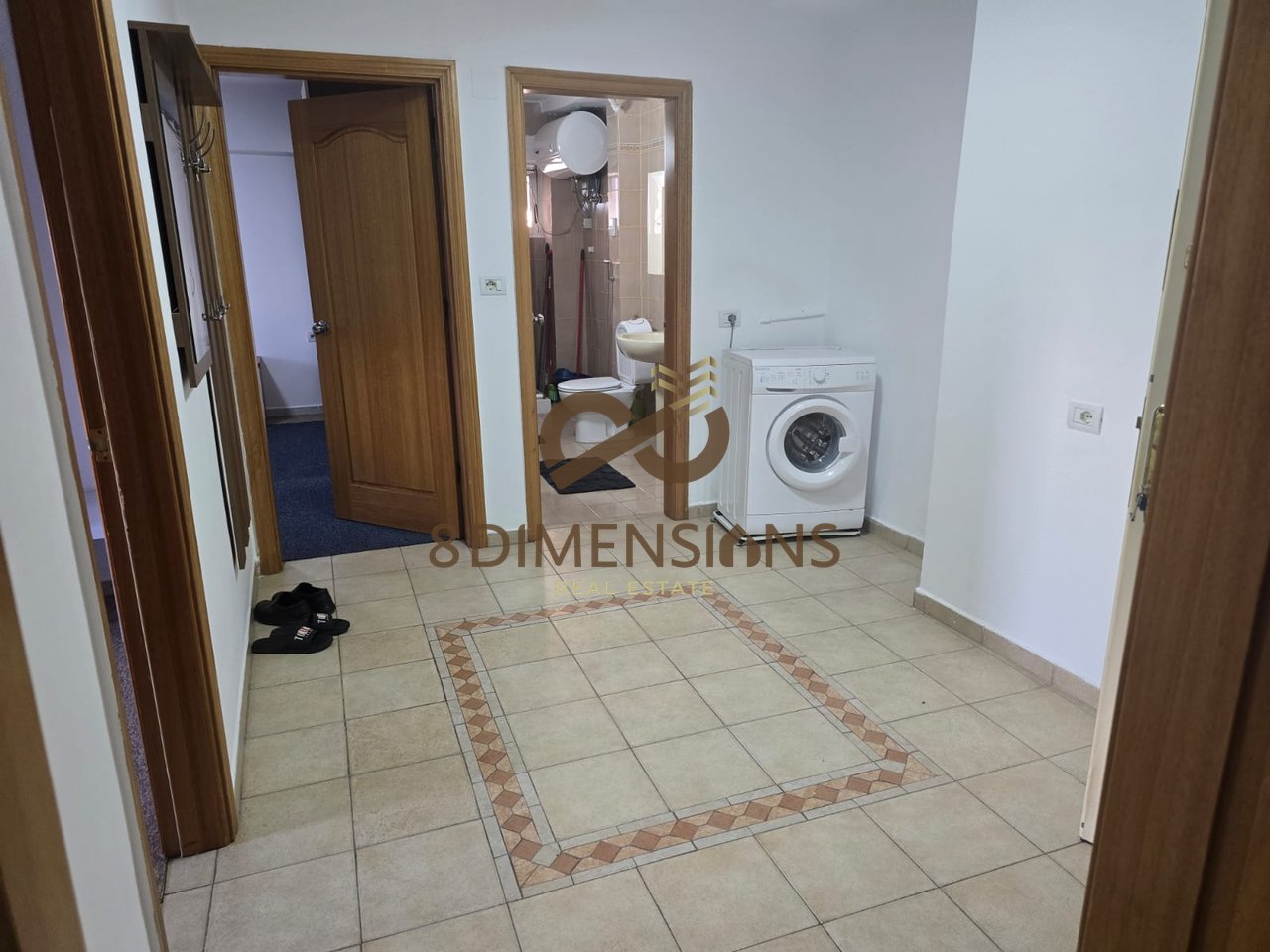 Apartament 2+1 +Ballkon me qera tek 9 Kateshet, Ne Qender te Tiranes