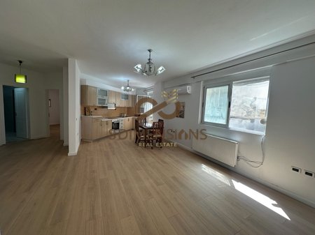 ZYRE me qera Prane Gardes – Tirane (D828A-41)
