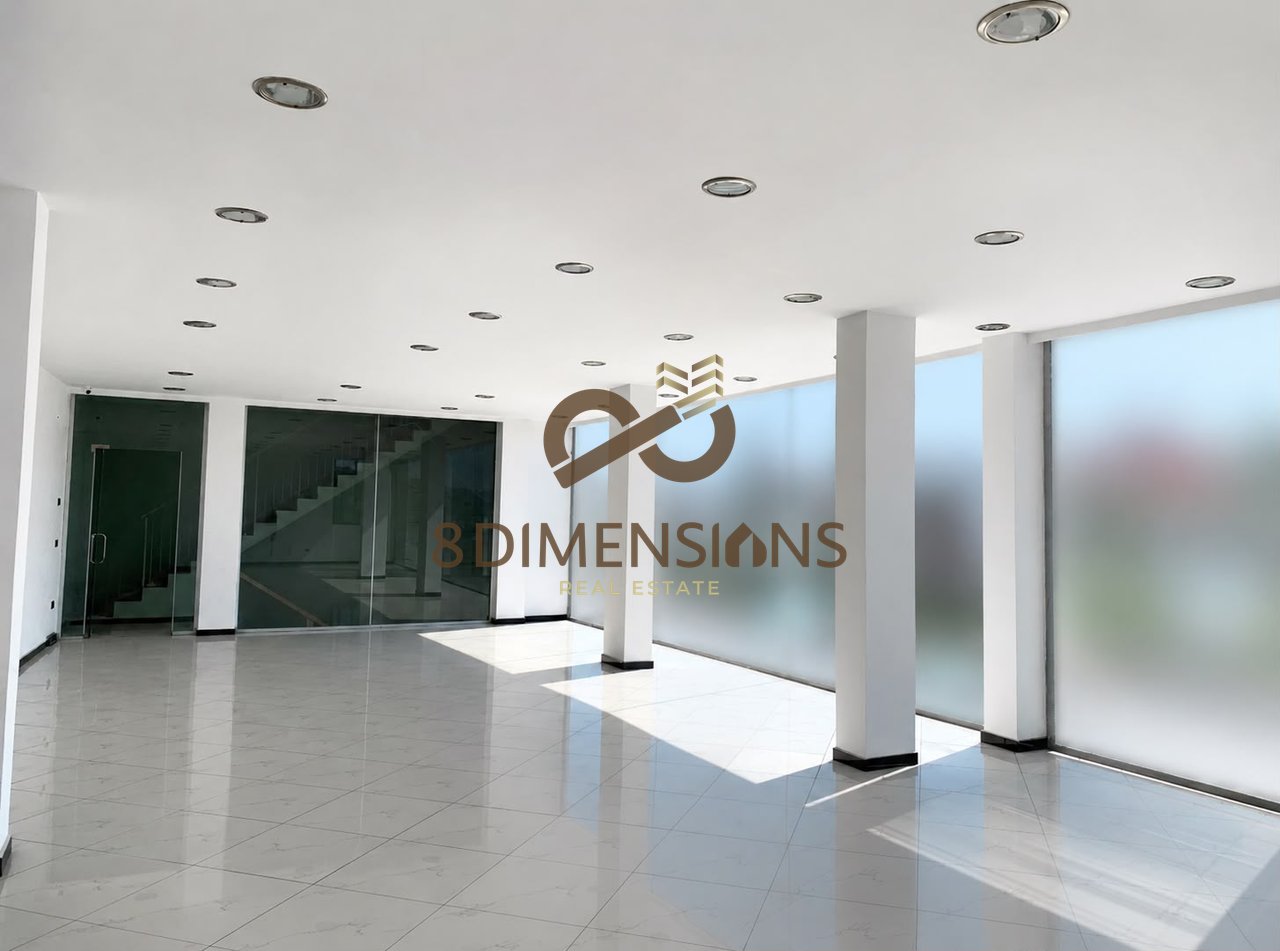 Jepet Ambjent Komercial i Ri 150m2 per vetem 500€ - Autostrada Tr-Durres D825A-44