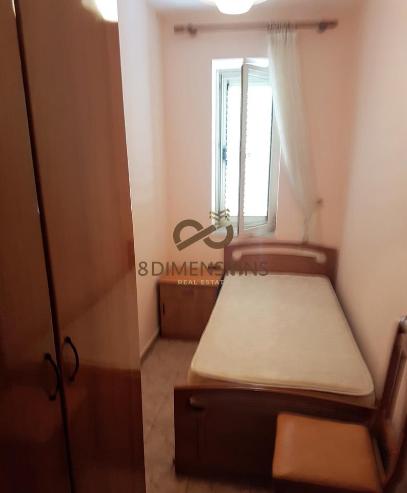 Appartamento 2+1 (convertito) in vendita all'ingresso della via Don Bosco (D8142Z-25)
