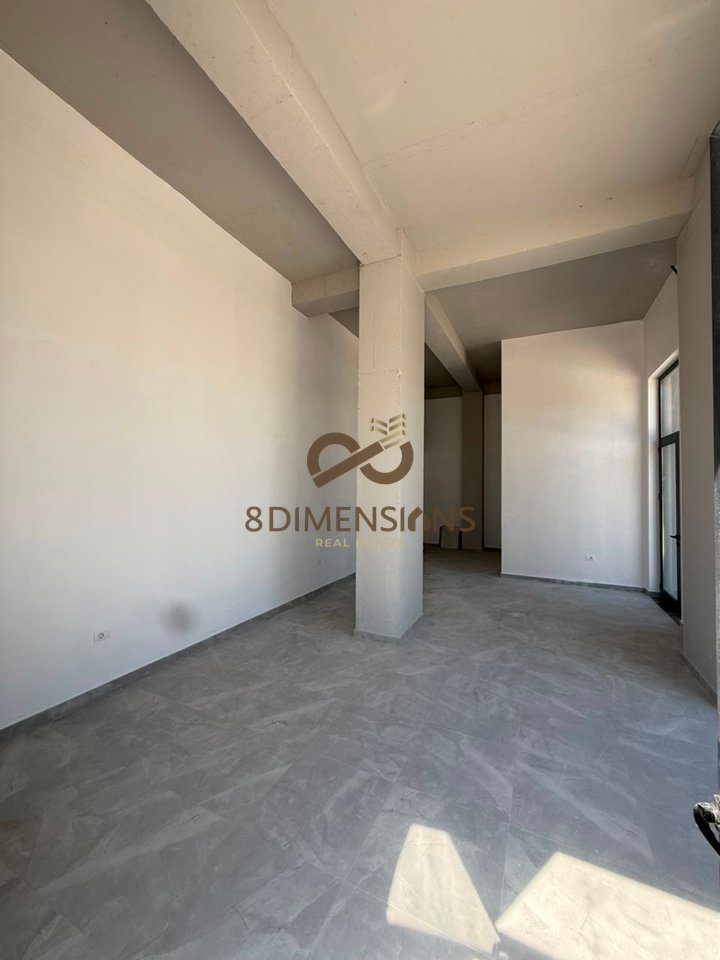 Negozio in affitto ad Astir, vicino a Vila L (D825A-46)